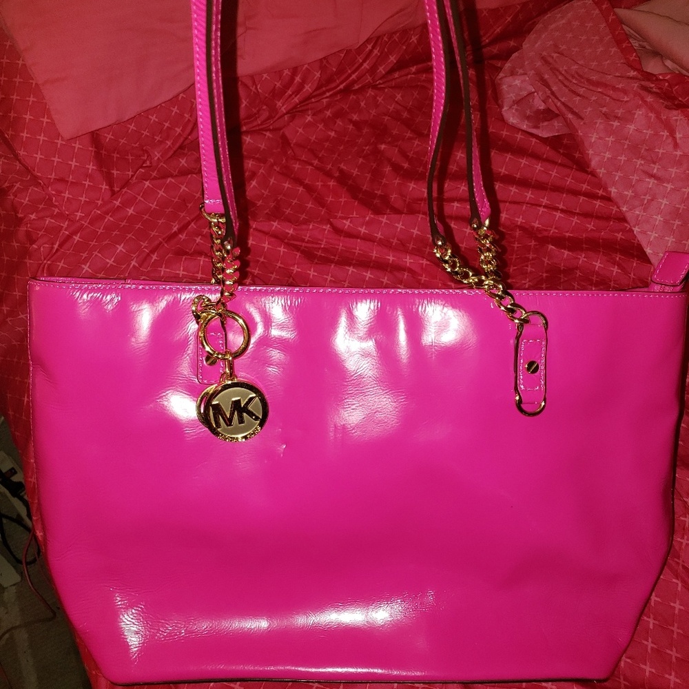 Micheal Kors hot pink purse